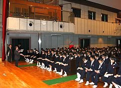 清 教学 園 高校